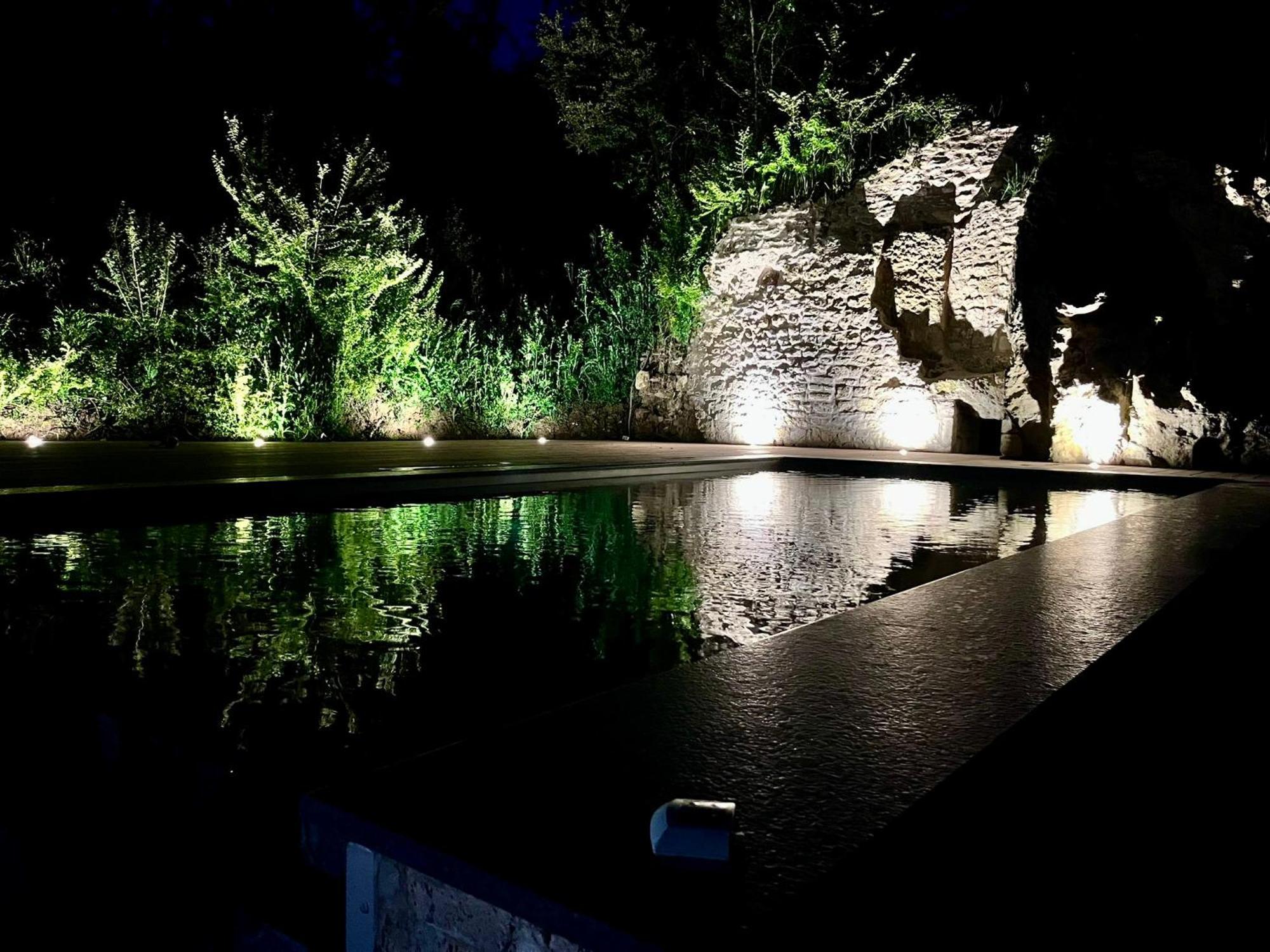 Gite - Petite Maison Proche Du Futuroscope Beaumont  Экстерьер фото